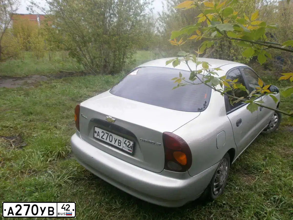 Фото автомобиля ZAZ LANOS, 2006 — госномер А270УВ42. Цвет: СЕРЕБРИСТЫЙ