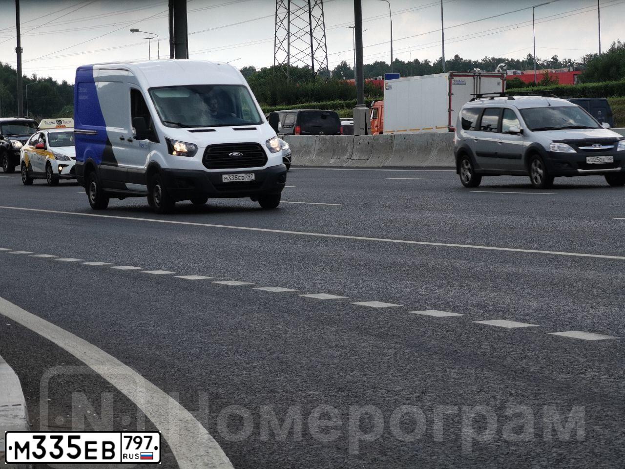 Фото автомобиля FORD TRANSIT, 2021 — госномер У146ВХ58. Цвет: Белый