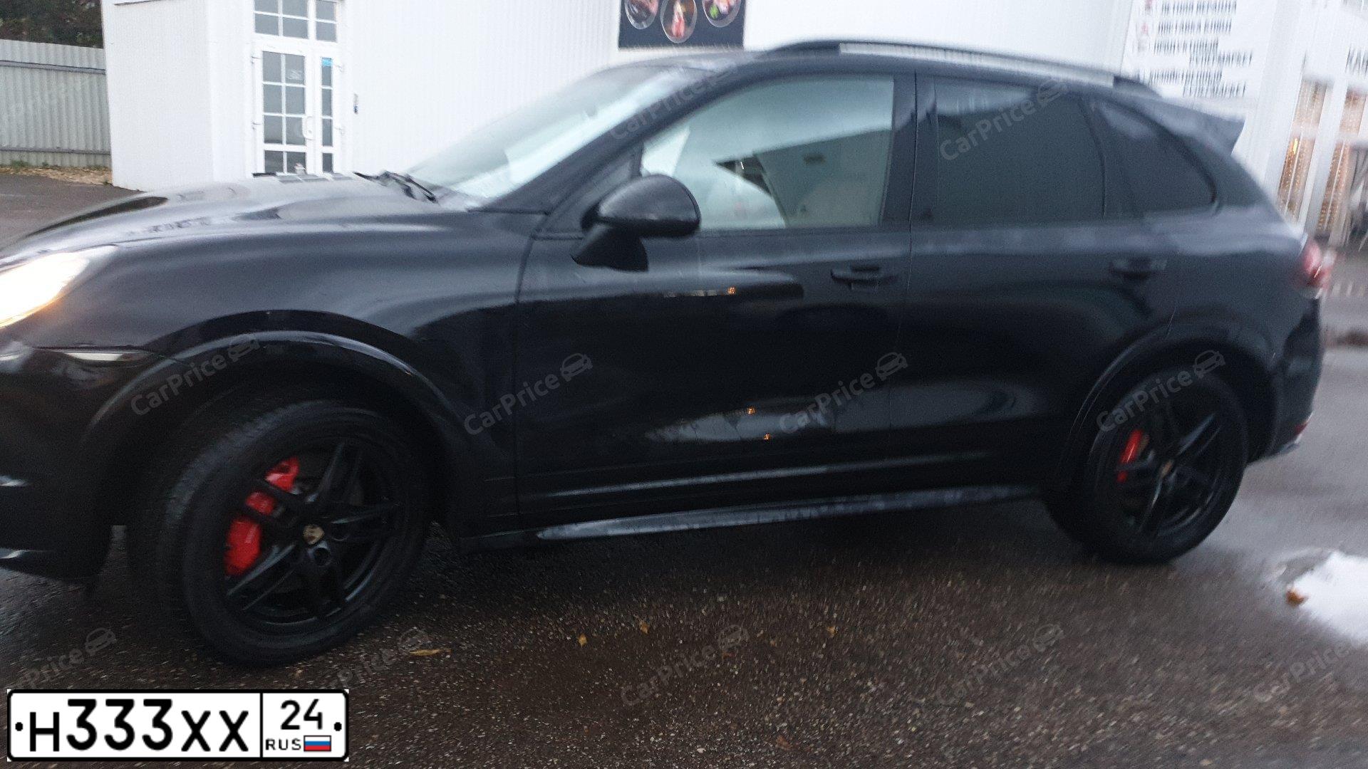 Фото автомобиля PORSCHE CAYENNE, 2012 — госномер Р304ОВ159. Цвет: ЧЕРНЫЙ
