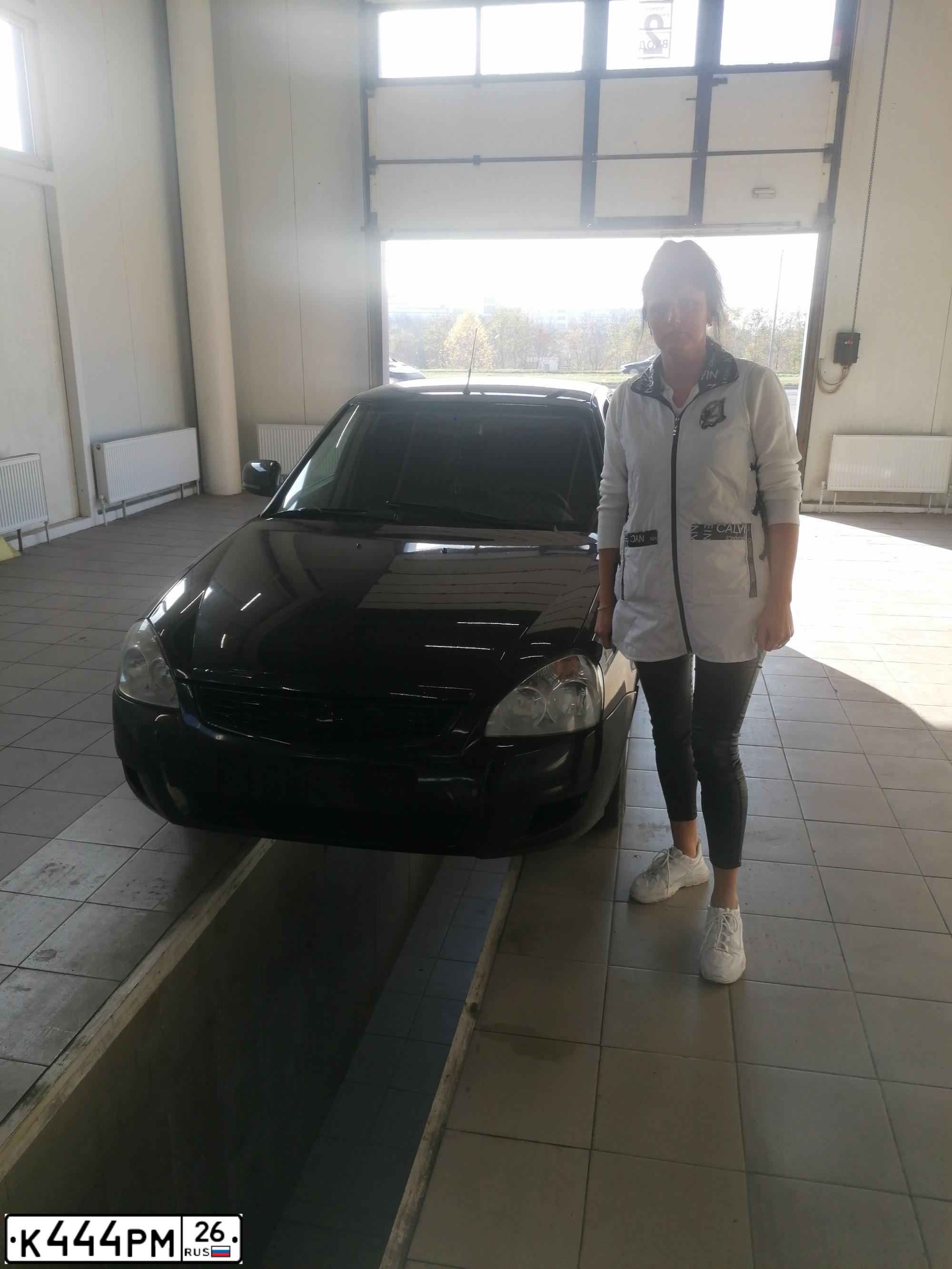 Фото автомобиля LADA 2110 LADA, 2003 — госномер К444РМ26. Цвет: СВЕТЛО-СЕРЕБРИСТЫЙ МЕТАЛЛ