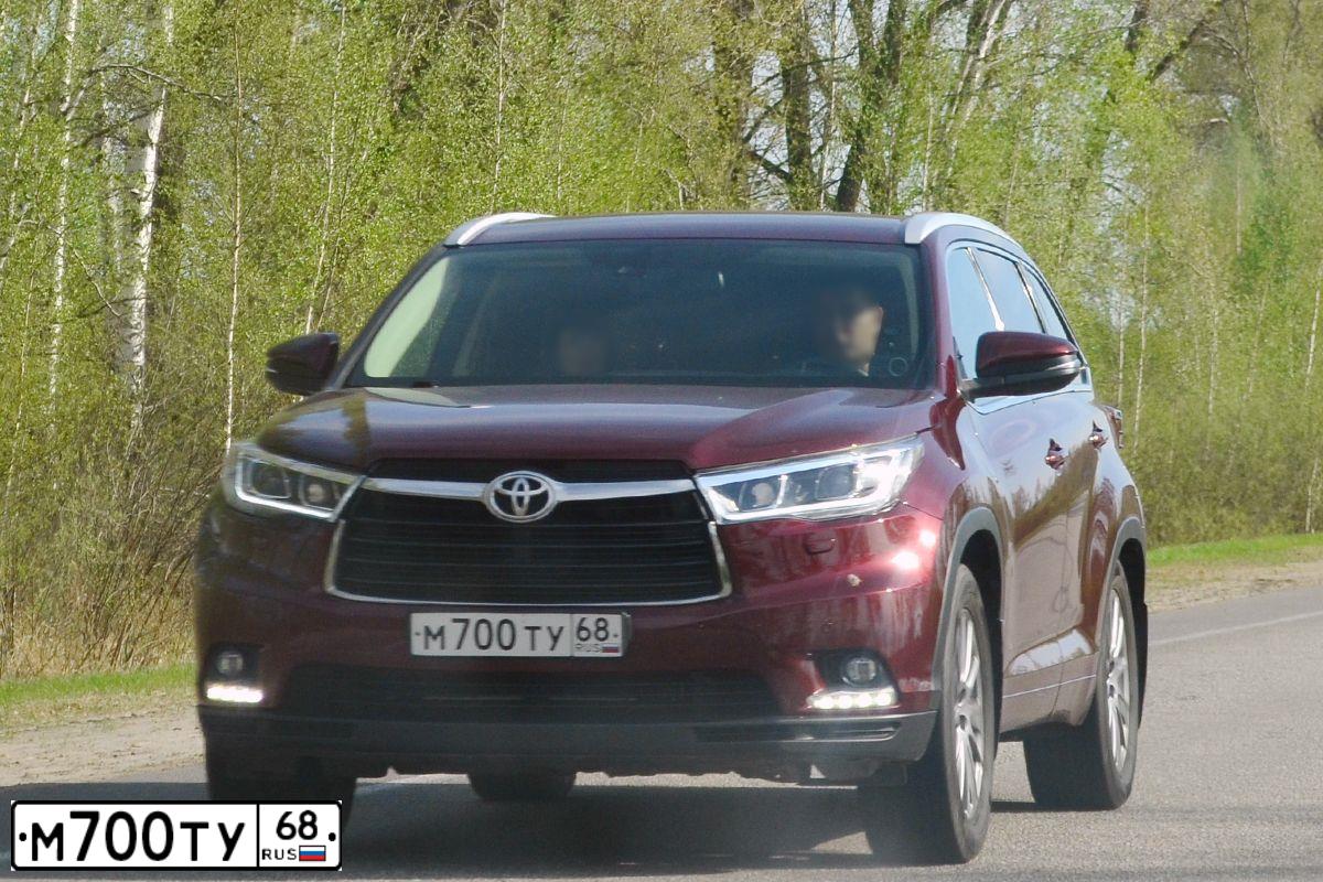 Фото автомобиля KIA SPORTAGE, 2011 — госномер О243СР48. Цвет: ЧЕРНЫЙ ПЕРЛАМУТР