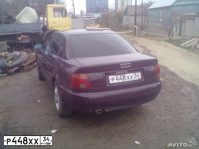 Фото автомобиля AUDI A4, 1995 — госномер Р448ХХ34. Цвет: ФИОЛЕТОВЫЙ