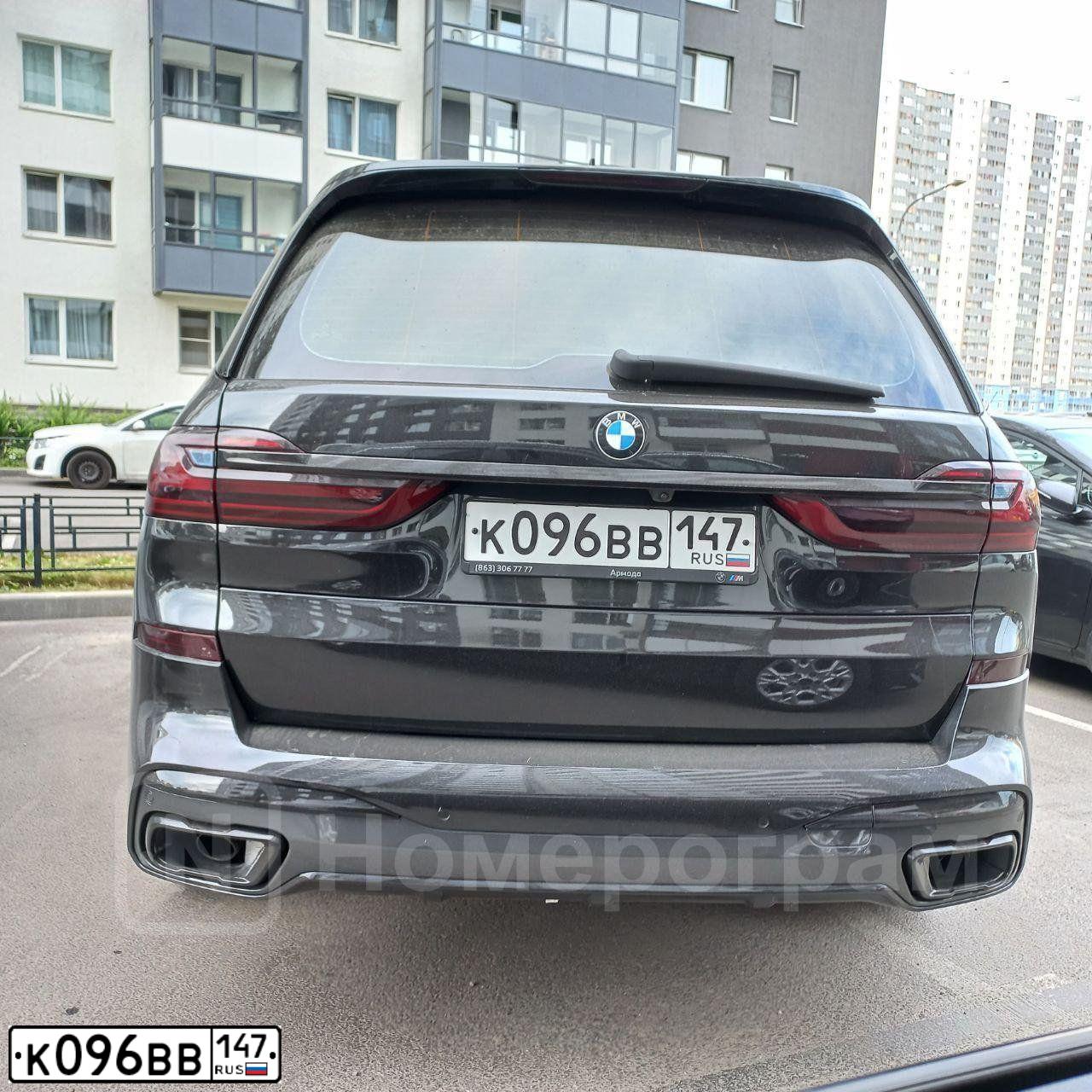 Фото автомобиля BMW X7 XDRIVE30D, 2021 — госномер О399РН797. Цвет: ЧЕРНЫЙ
