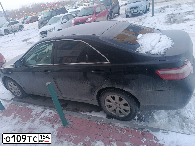 Фото автомобиля TOYOTA CAMRY, 2008 — госномер М682СХ62. Цвет: ЧЕРНЫЙ