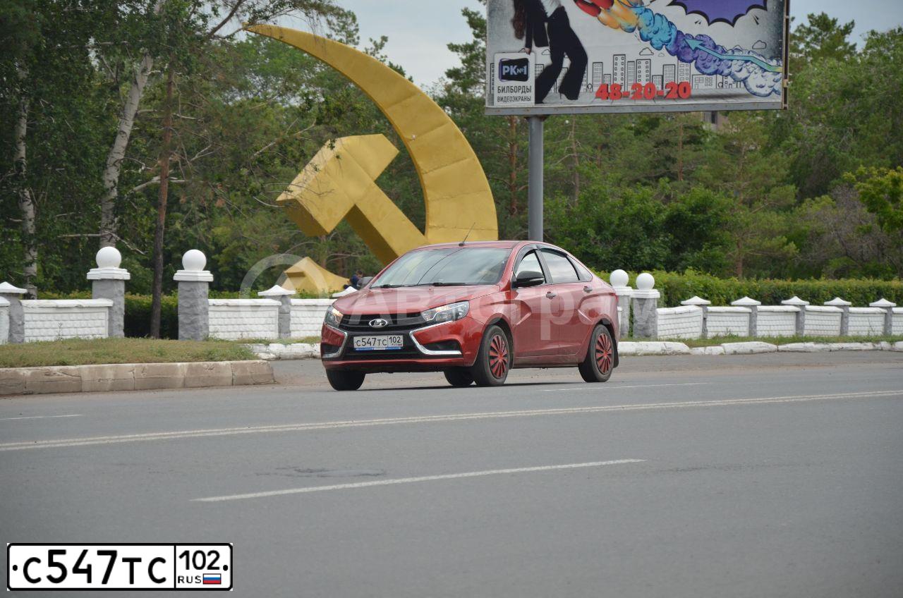 Фото автомобиля TOYOTA COROLLA, 2012 — госномер Р517СХ190. Цвет: СЕРЫЙ