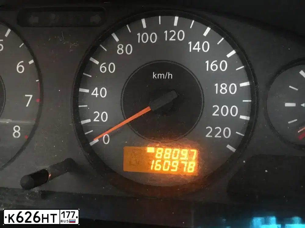 Фото автомобиля NISSAN ALMERA, 2006 — госномер Р222ОУ150. Цвет: синий