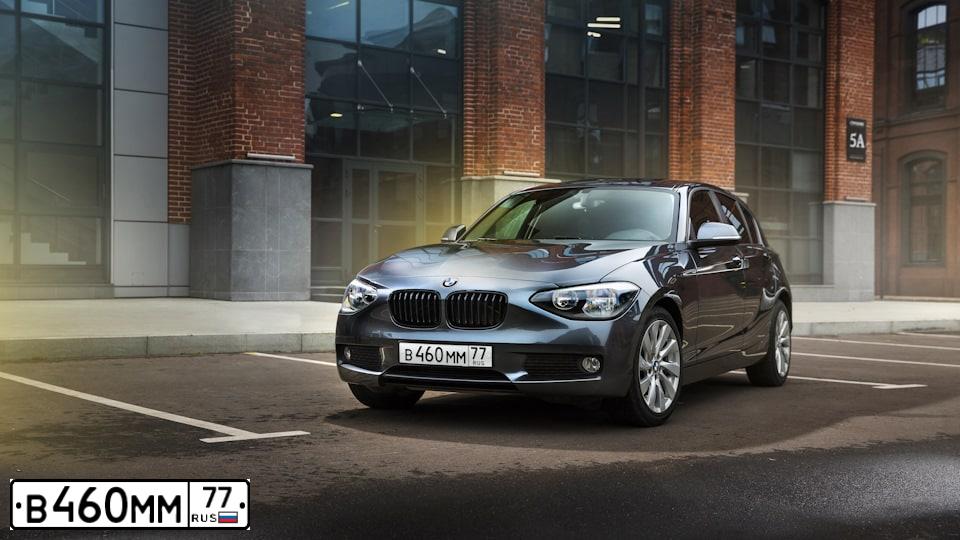 Фото автомобиля BMW SERIE 1, 2013 — госномер К243СХ790. Цвет: СЕРЫЙ