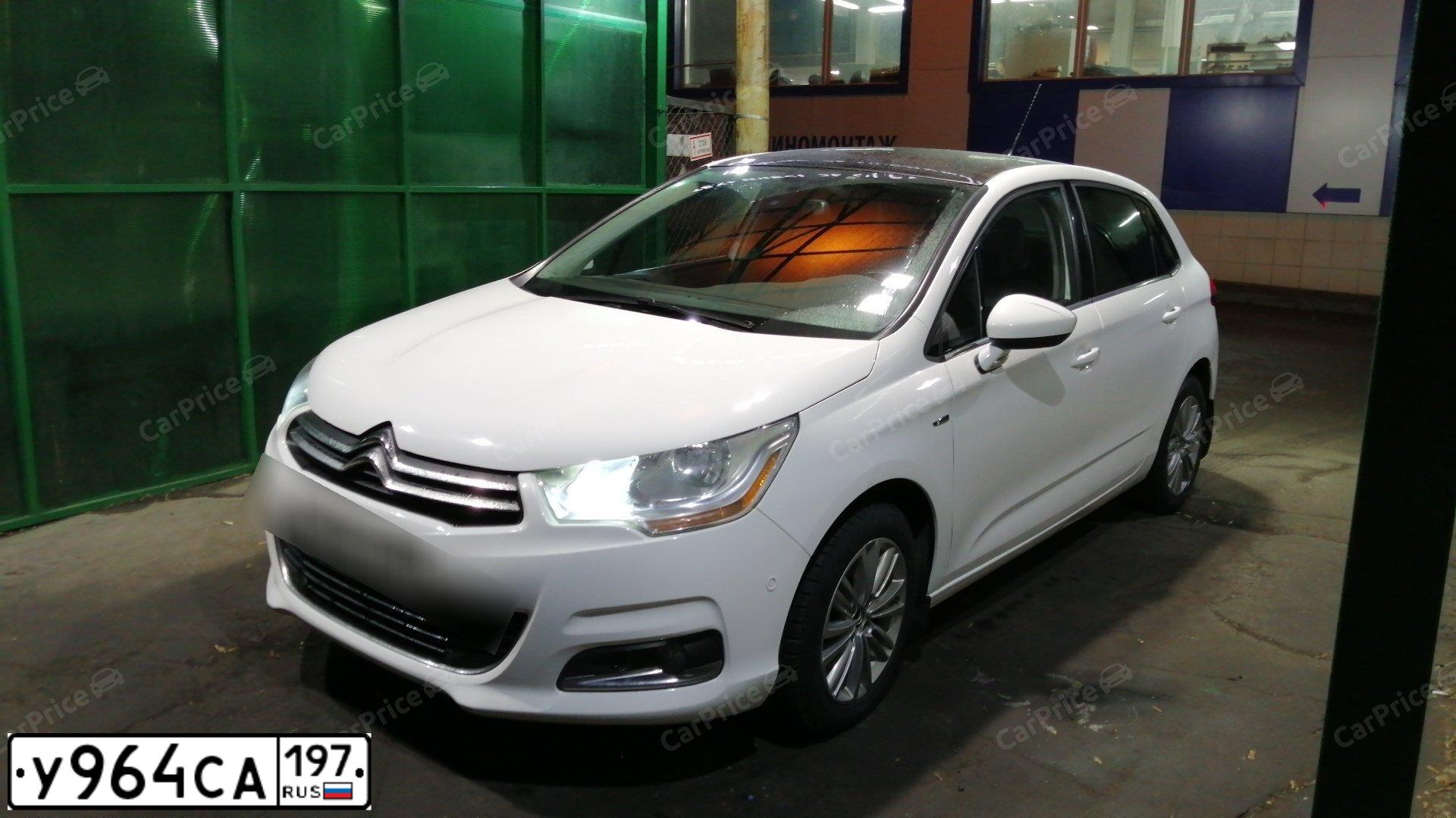 Фото автомобиля CITROEN C4, 2011 — госномер У964СА197. Цвет: БЕЛЫЙ