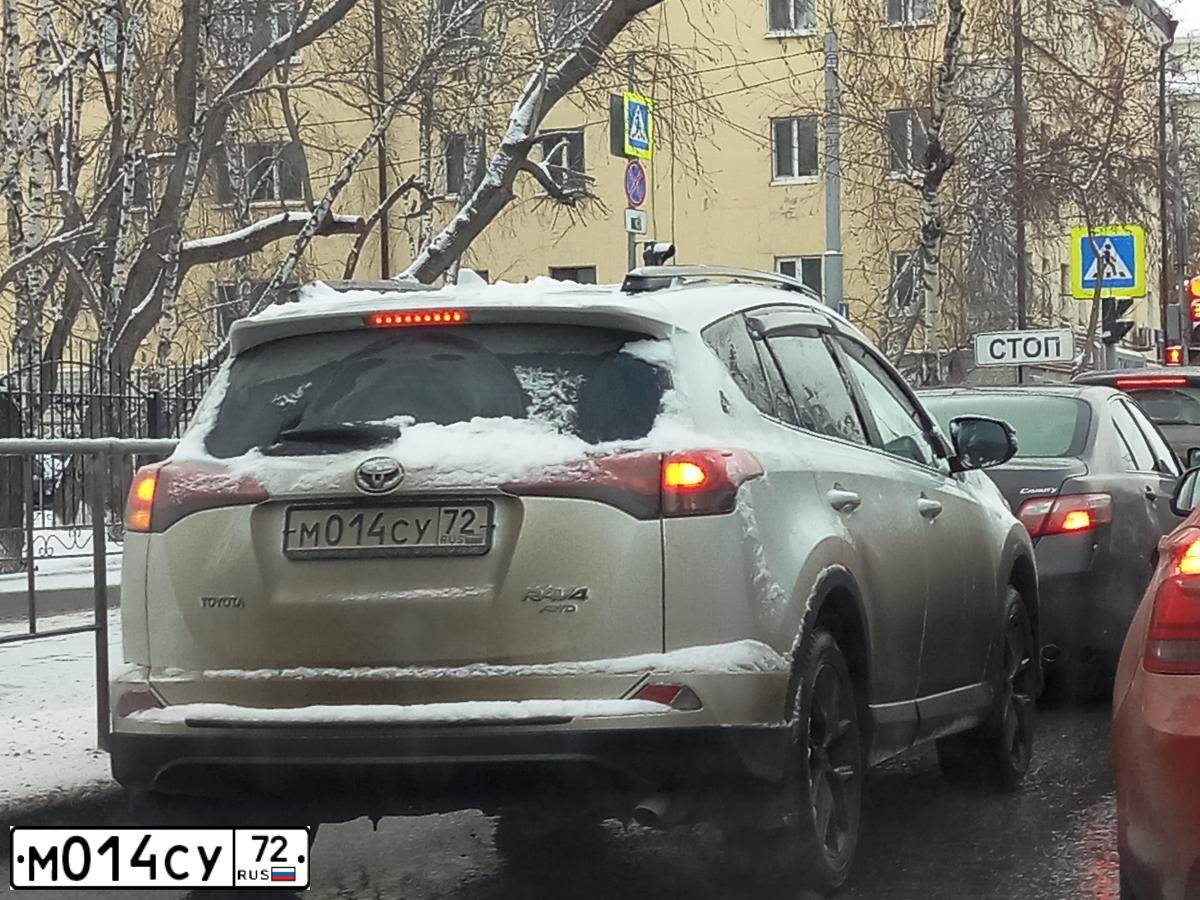 Фото автомобиля LADA 2115 SAMARA, 2004 — госномер М014ХТ72. Цвет: ЧЕРНЫЙ