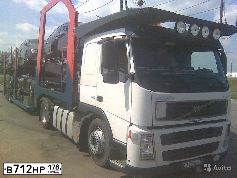 Фото автомобиля VOLVO, 2005 — госномер В712НР178