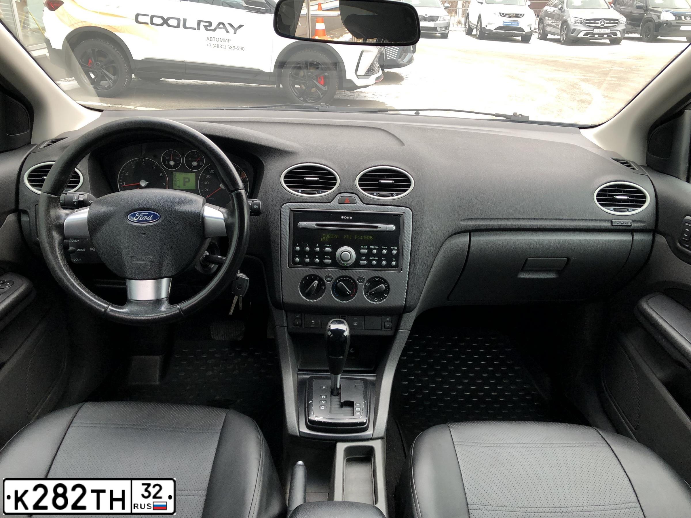 Фото автомобиля FORD FOCUS, 2007 — госномер Р872ОО32. Цвет: ЧЕРНЫЙ
