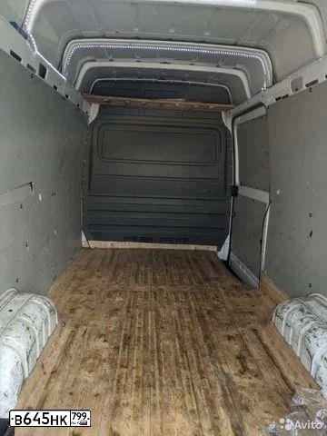 Фото автомобиля MERCEDES SPRINTER, 2015 — госномер В681ХТ799. Цвет: Белый