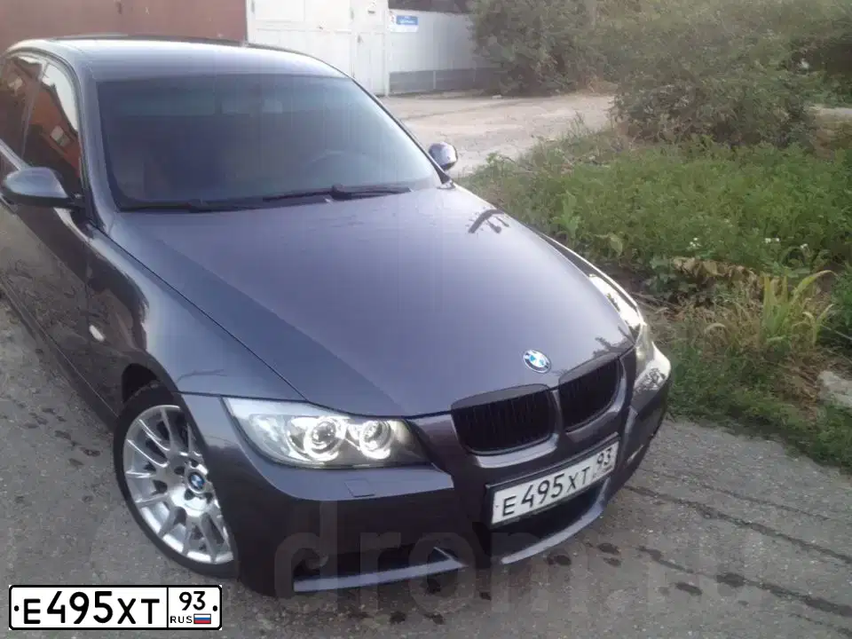 Фото автомобиля BMW SERIE 3, 2008 — госномер М449РО82. Цвет: СЕРЫЙ