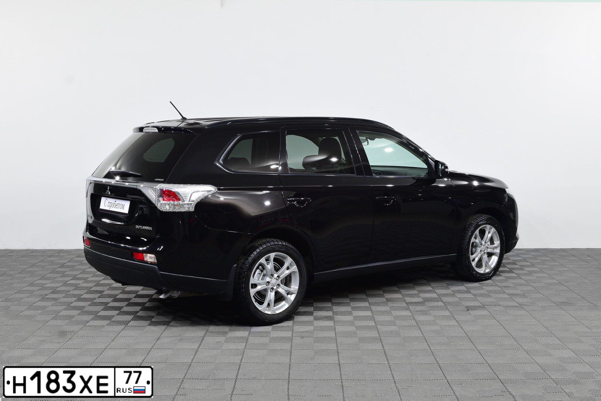 Фото автомобиля MITSUBISHI OUTLANDER, 2013 — госномер У519ВМ62. Цвет: ЧЕРНЫЙ