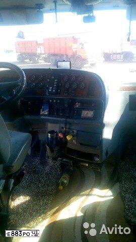 Фото автомобиля PETERBILT 387, 2004 — госномер Е883РО123. Цвет: СИНИЙ