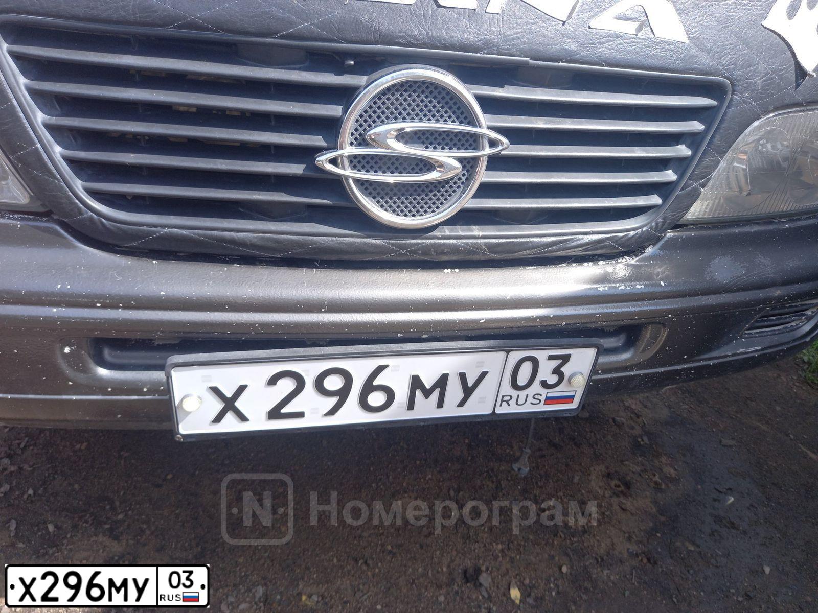 Фото автомобиля SSANGYONG ISTANA, 2003 — госномер С365КМ03. Цвет: Белый