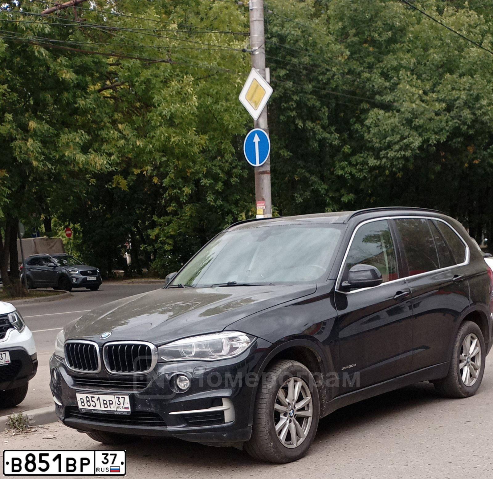 Фото автомобиля BMW X5, 2015 — госномер В851ВР37. Цвет: ЧЕРНЫЙ