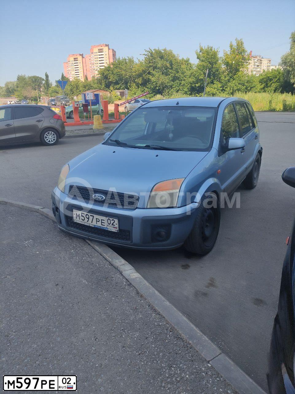 Фото автомобиля FORD FUSION, 2006 — госномер М597РЕ02. Цвет: СЕРО-ГОЛУБОЙ