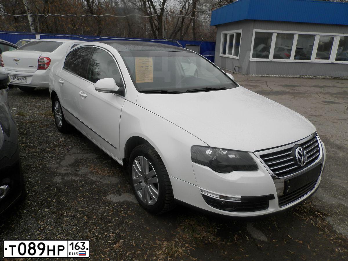 Фото автомобиля CHEVROLET COBALT, 2013 — госномер Н098СК136. Цвет: Белый