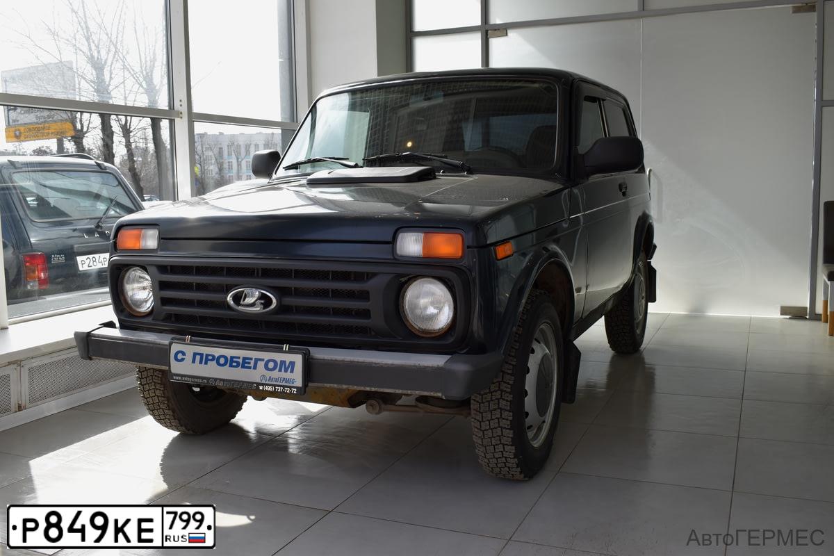 Фото автомобиля LADA 2121 NIVA, 2018 — госномер Р849КЕ799. Цвет: Темно-зеленый