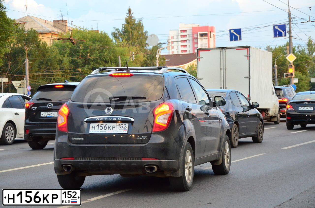 Фото автомобиля SSANGYONG ACTYON, 2014 — госномер Н156КР152. Цвет: ЧЕРНЫЙ