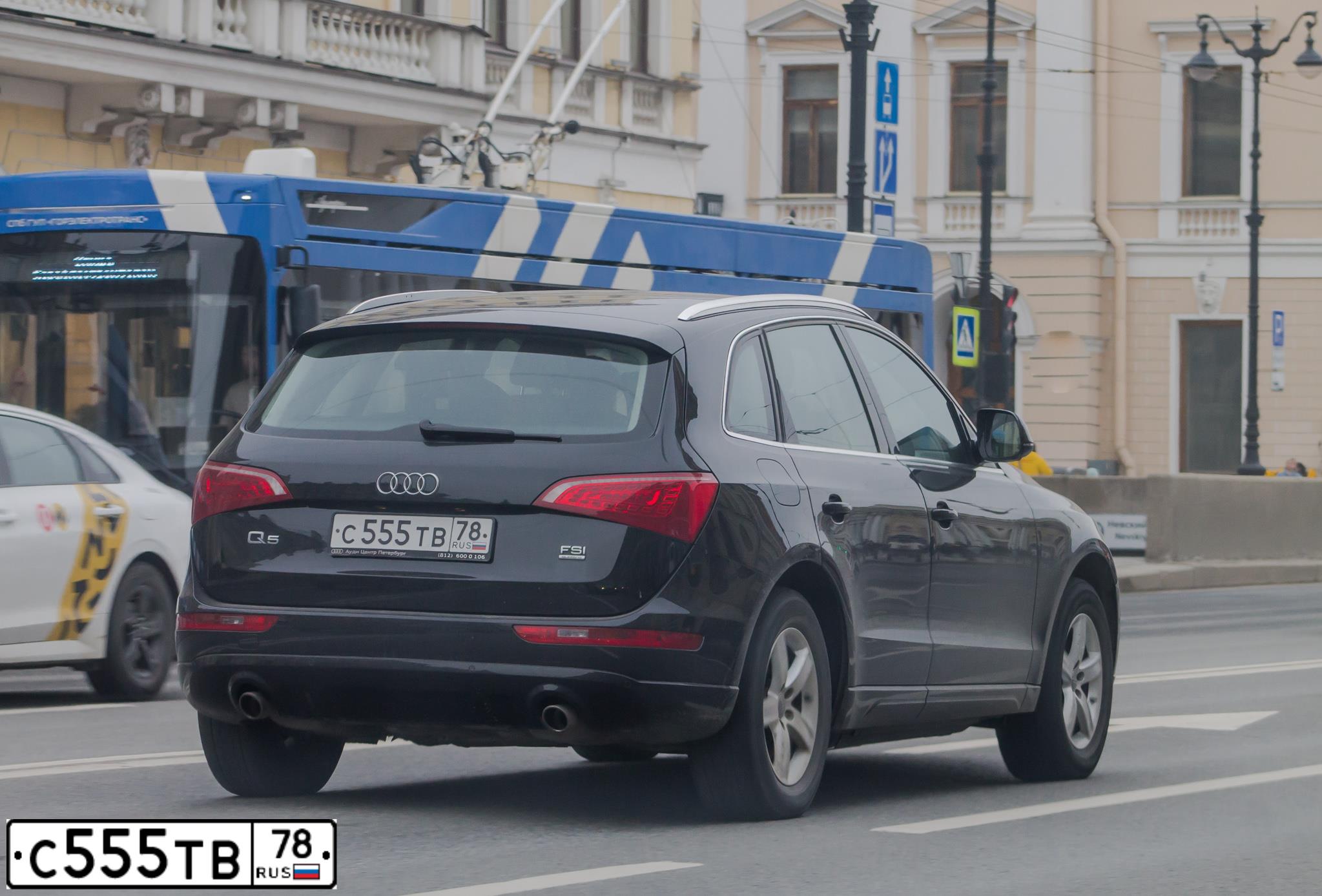Фото автомобиля AUDI Q5, 2012 — госномер С555ТВ78. Цвет: ЧЕРНЫЙ
