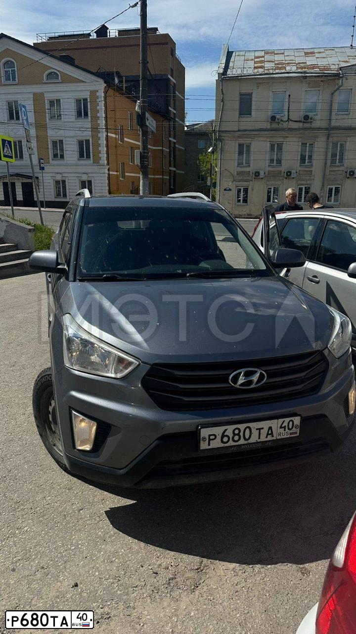 Фото автомобиля HYUNDAI CRETA, 2016 — госномер Р680ТА40. Цвет: Серый