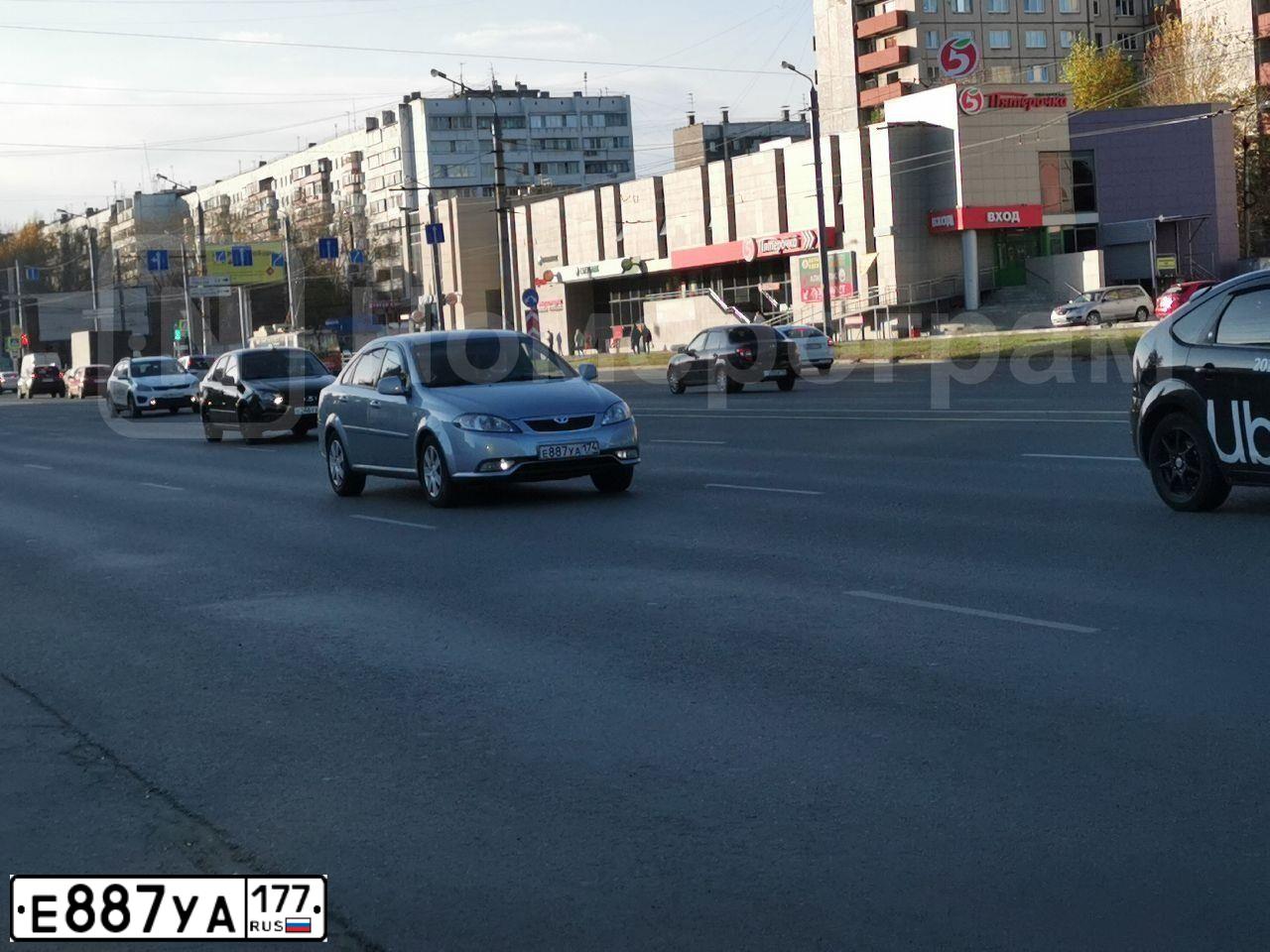 Фото автомобиля HONDA CIVIC, 2007 — госномер О515ТР750. Цвет: ЧЕРНЫЙ