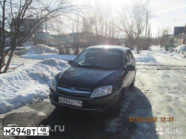 Фото автомобиля LADA 2190 GRANTA, 2013 — госномер У028ВН48. Цвет: СИНЕ-ЧЕРНЫЙ