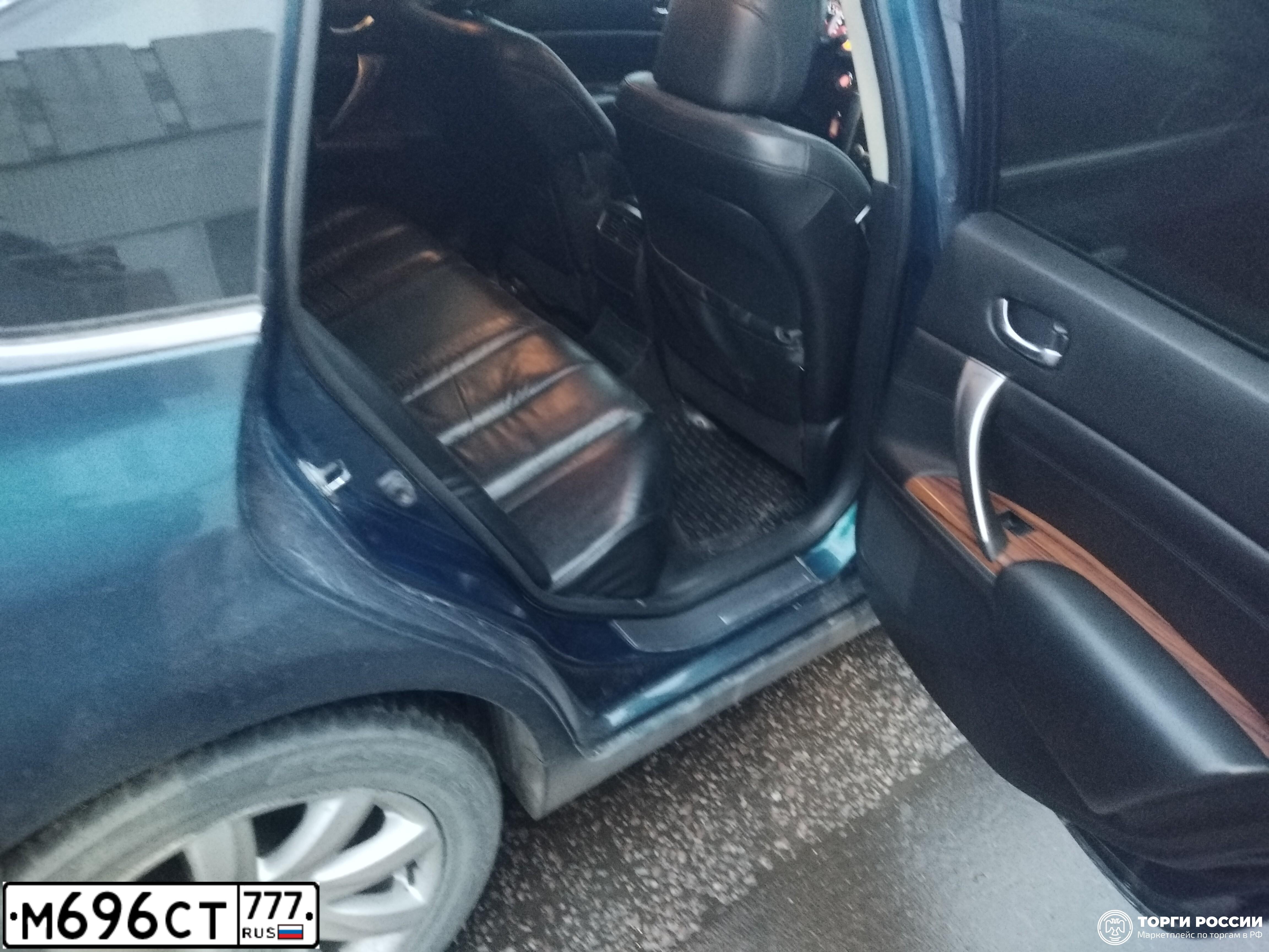 Фото автомобиля NISSAN TEANA, 2008 — госномер М696СТ777. Цвет: СИНИЙ