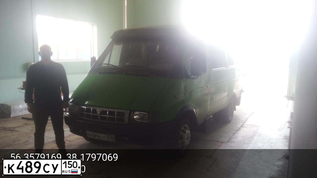Фото автомобиля GAZ 3221 GAZEL, 2000 — госномер К489СУ150. Цвет: ЗЕЛЕНЫЙ
