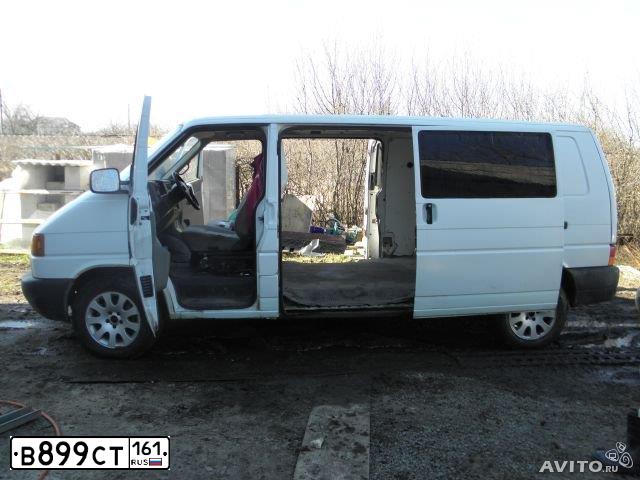 Фото автомобиля VOLKSWAGEN TRANSPORTER, 1997 — госномер В899СТ161. Цвет: БЕЛЫЙ