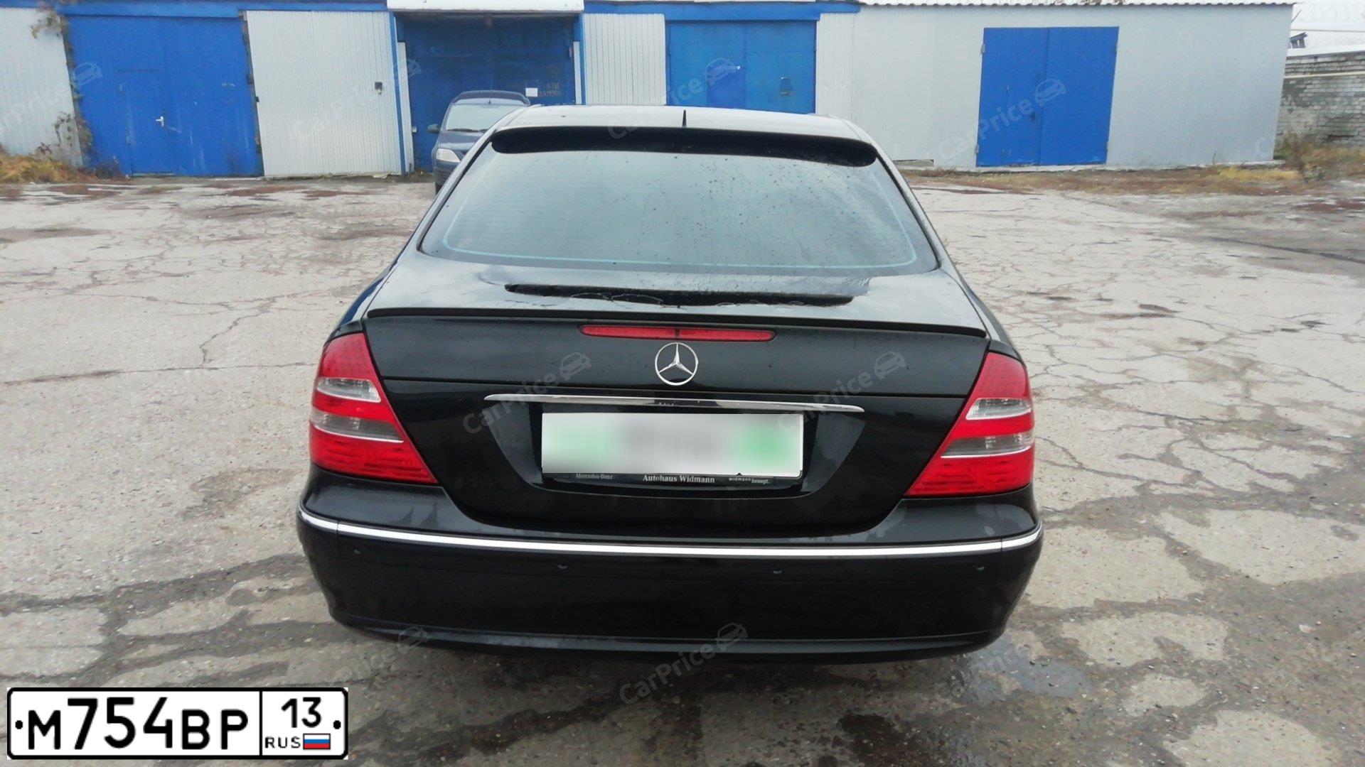 Фото автомобиля MERCEDES E-KLASSE, 2005 — госномер Р725ХТ73. Цвет: ЧЕРНЫЙ
