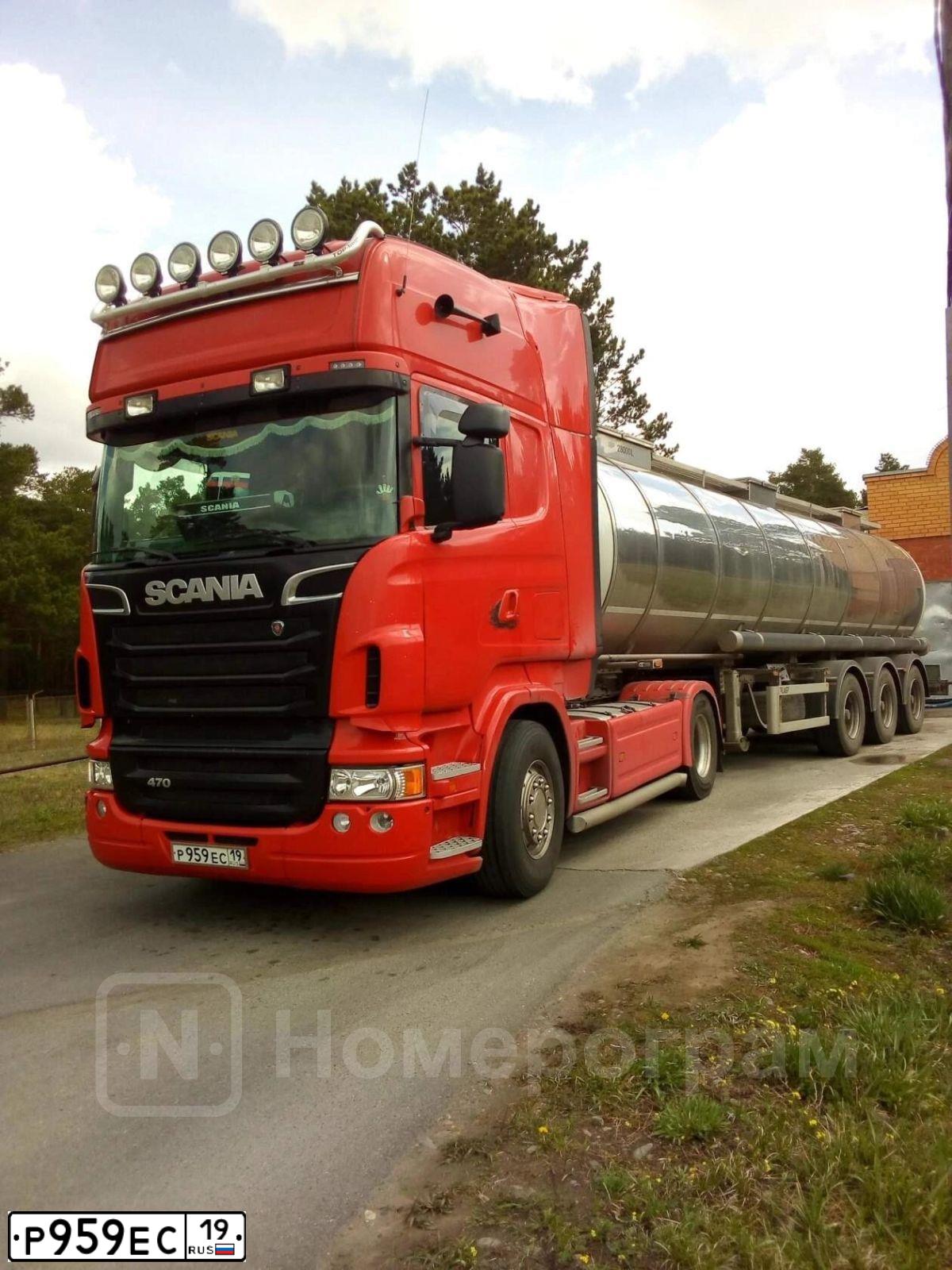 Фото автомобиля SCANIA SERIE R /4X2/, 2006 — госномер Р959ЕС19. Цвет: Красный