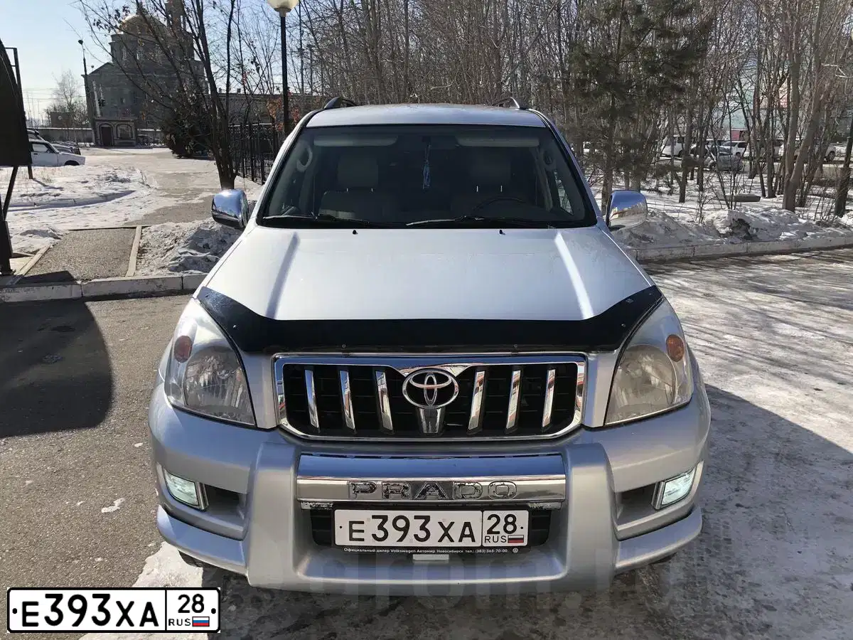 Фото автомобиля TOYOTA LANDCRUISER, 2008 — госномер Р967АУ96. Цвет: СЕРЕБРИСТЫЙ