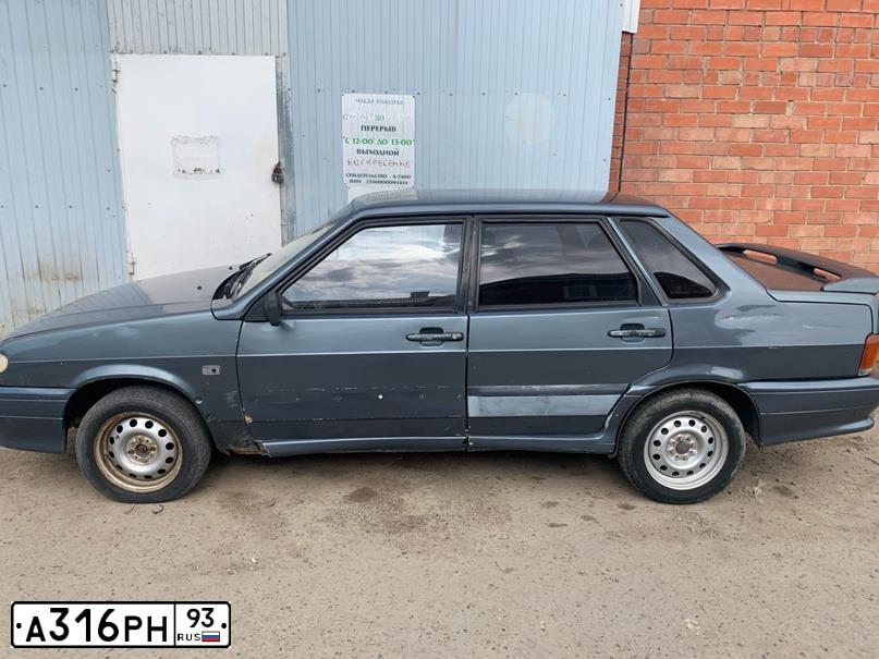 Фото автомобиля LADA 2115 SAMARA, 2001 — госномер В154ТЕ193. Цвет: ТЕМНЫЙ СЕРО-СИНИЙ МЕТАЛЛ