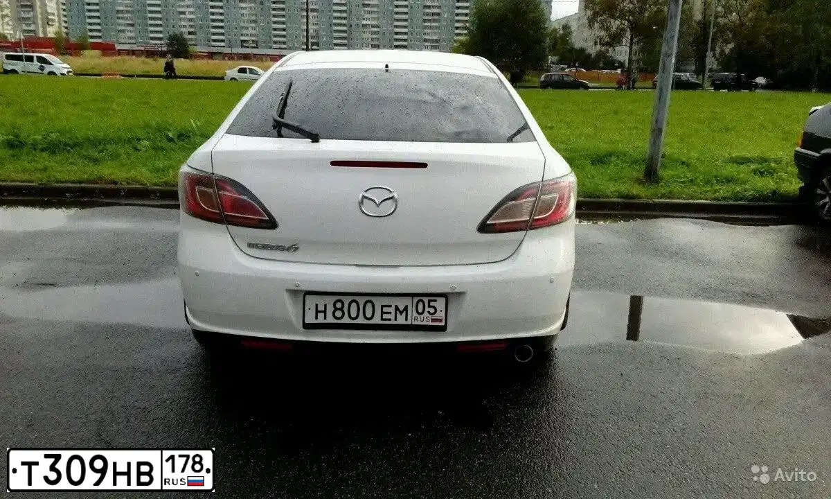 Фото автомобиля KIA RIO, 2015 — госномер Н970НС10. Цвет: Коричневый