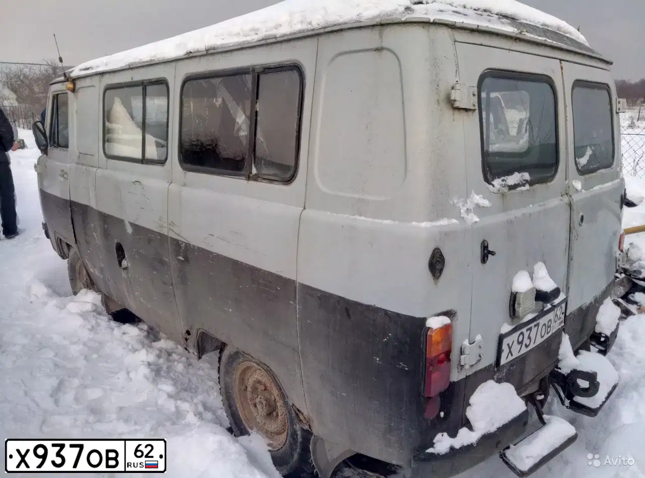 Фото автомобиля UAZ 3962, 1998 — госномер Х937ОВ62. Цвет: БЕЛАЯ НОЧЬ