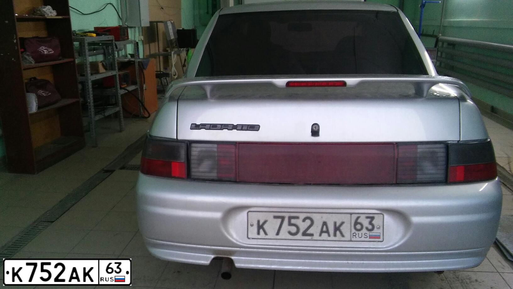 Фото автомобиля LADA 2110, 2003 — госномер К752АК63. Цвет: СЕРЕБРИСТО-СВЕТЛО-СЕРЫЙ-МЕТАЛЛИК
