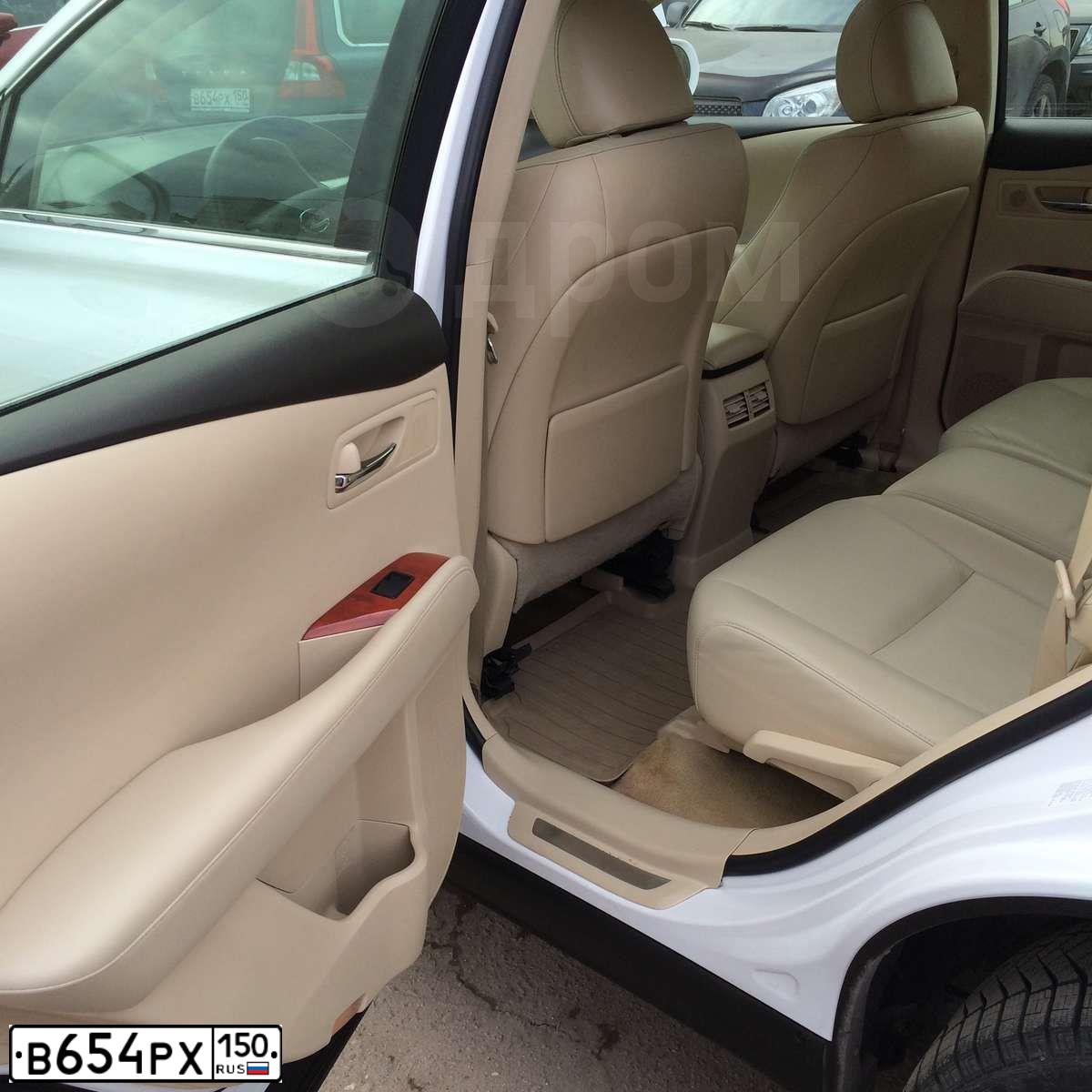 Фото автомобиля VOLVO XC70, 2008 — госномер В654РХ150. Цвет: СИНИЙ ТЕМНЫЙ