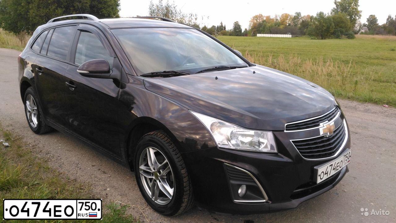 Фото автомобиля CHEVROLET CRUZE, 2014 — госномер О474ЕО750. Цвет: Коричневый