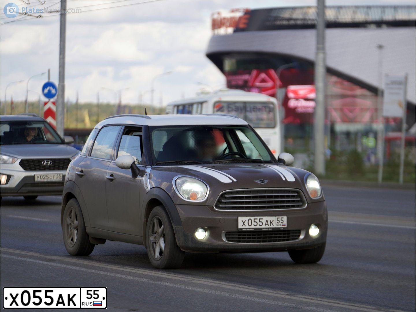 Фото автомобиля OPEL ANTARA, 2013 — госномер С979ЕН198. Цвет: Белый