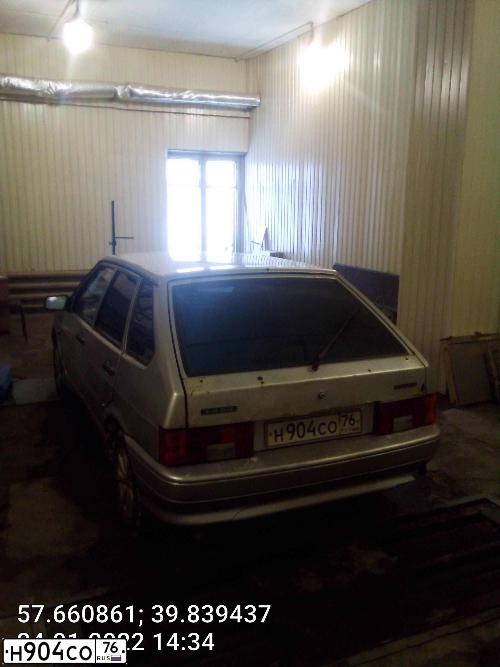Фото автомобиля LADA 2114 SAMARA, 2007 — госномер Н904СО76. Цвет: СЕРЫЙ
