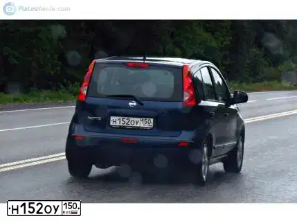 Фото автомобиля NISSAN NOTE, 2007 — госномер Н152ОУ150. Цвет: СИНИЙ ТЕМНЫЙ