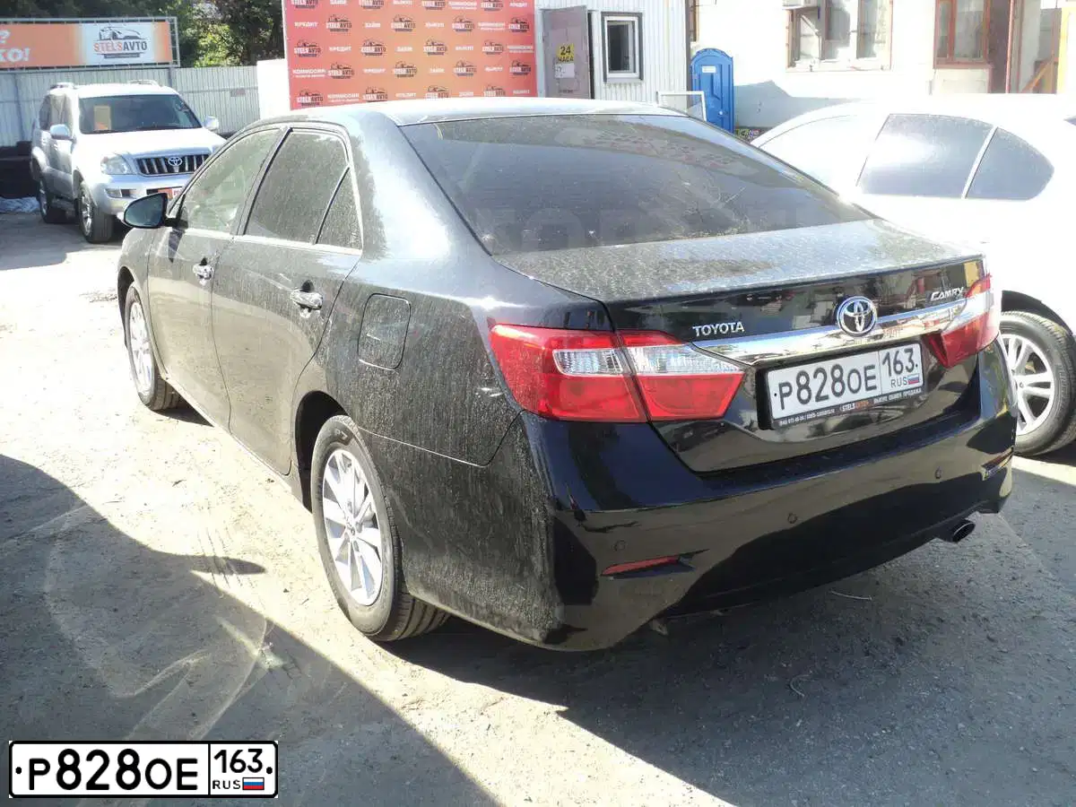 Фото автомобиля TOYOTA CAMRY, 2012 — госномер Н125МЕ73. Цвет: ЧЕРНЫЙ