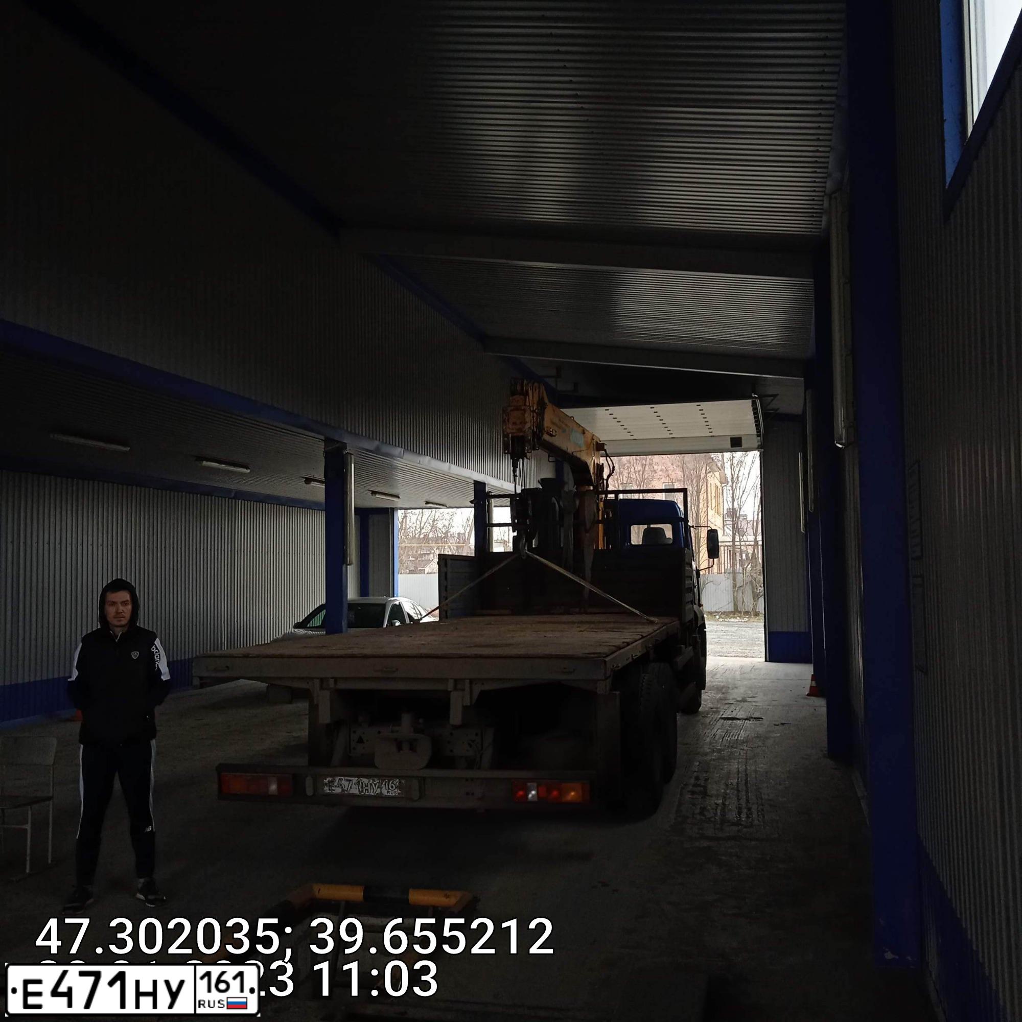 Фото автомобиля KAMAZ 65117 /6X4/, 2011 — госномер Е206НЕ761