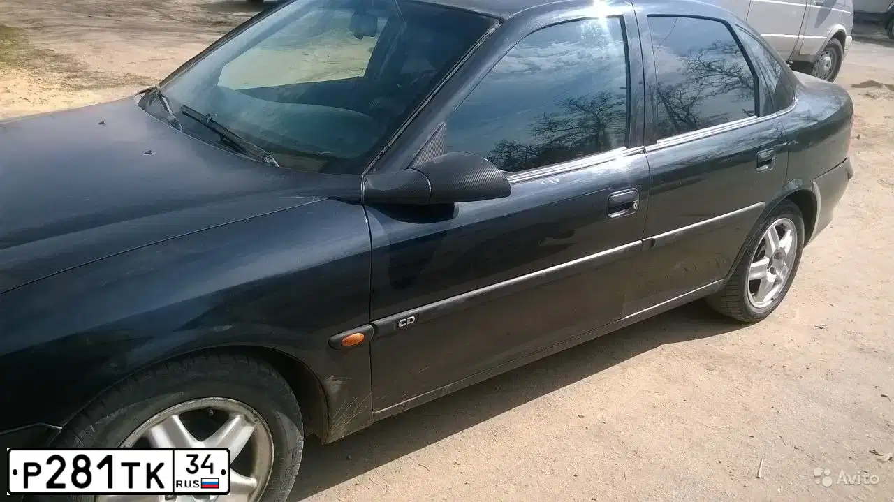 Фото автомобиля ОПЕЛЬ ВЕКТРА, 1997 — госномер У708НО193. Цвет: ЧЕРНЫЙ