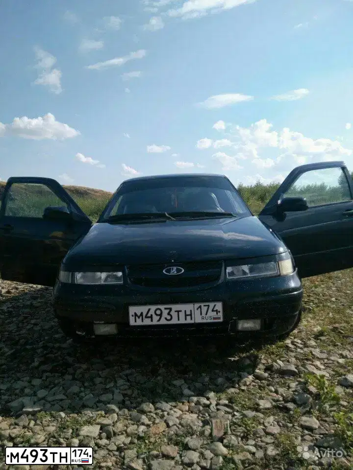 Фото автомобиля LADA 2112, 2007 — госномер М493ТН174. Цвет: ГРАФИТОВЫЙ МЕТАЛЛИК