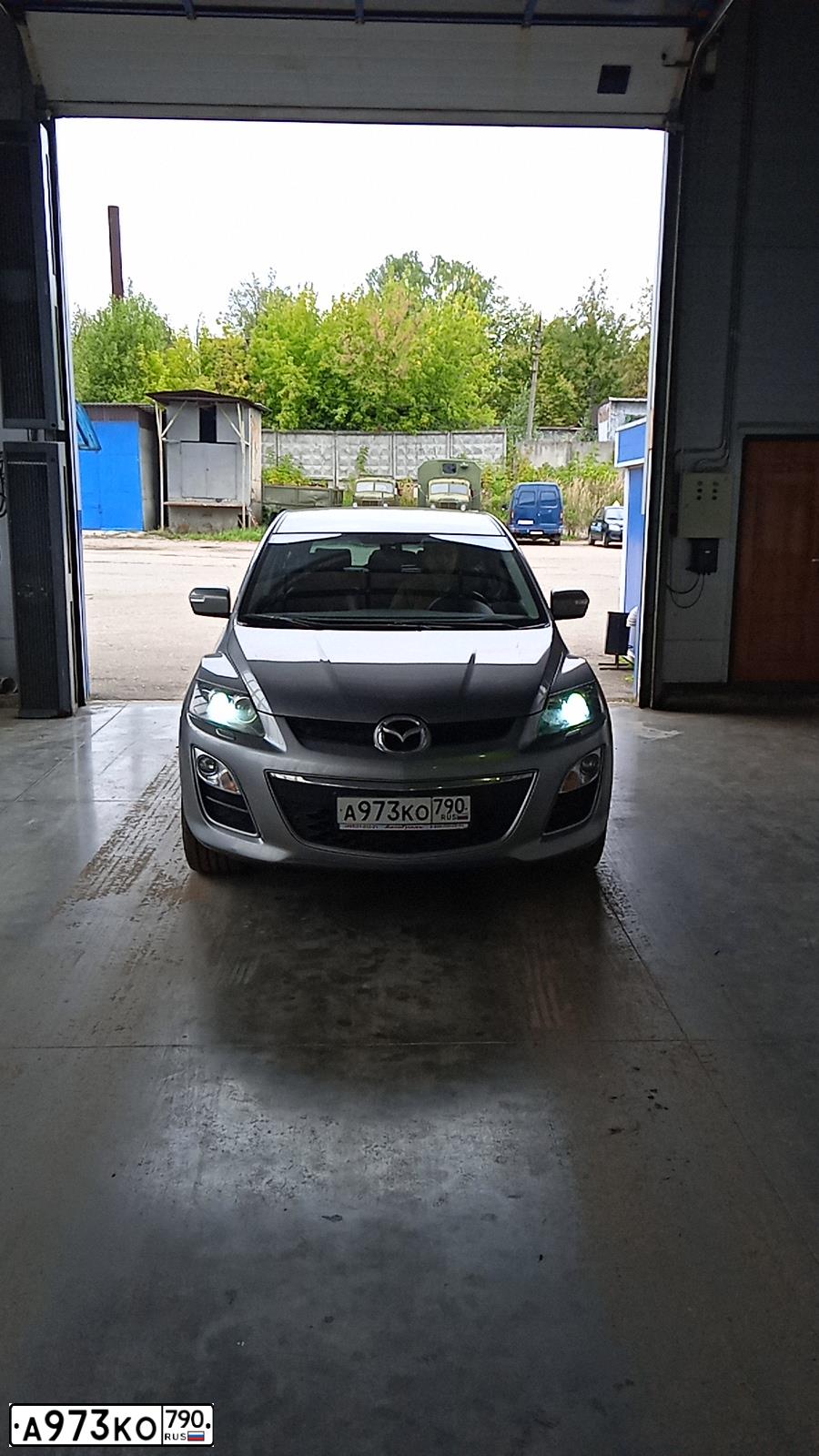 Фото автомобиля MAZDA CX-7, 2011 — госномер С442АН76. Цвет: СВЕТЛО-СЕРЫЙ