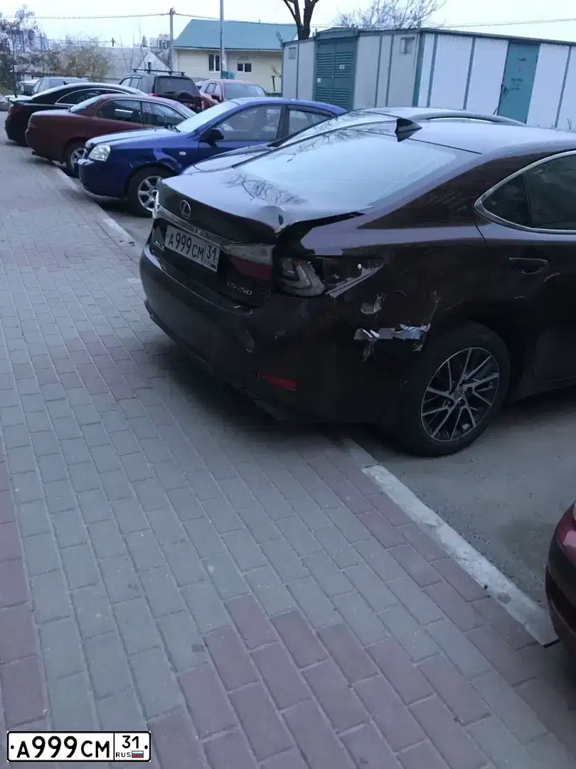 Фото автомобиля TOYOTA CAMRY, 2013 — госномер А999СМ31. Цвет: ЧЕРНЫЙ МЕТАЛЛИК